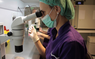 laboratorio de congreso médico