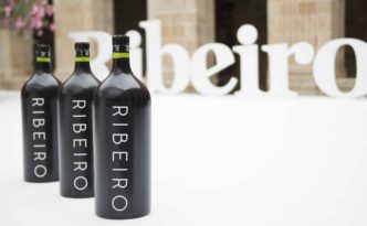 Gala dos Premios Ribeiro 2018 monasterio de san clodio. premios Ribeiro.