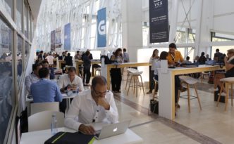 reuniones de trabajo en el evento conecta fiction, en Santiago