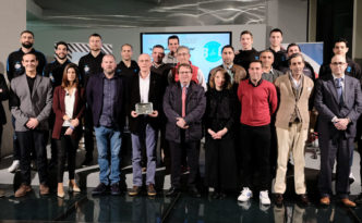 evento ‘Basket&Cheese’ en Santiago de Compostela organizado desde el Monbus Obradoiro